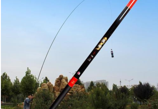 6.3和7.2米的28调鱼竿哪个在野钓中实用些？环境不同选择不同吗 第1张